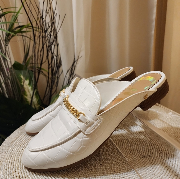 NWT.Cicus Sam Edelman Mule Womens Size 7.5M White Croc Print Gold Chain Slip On - Picture 4 of 11